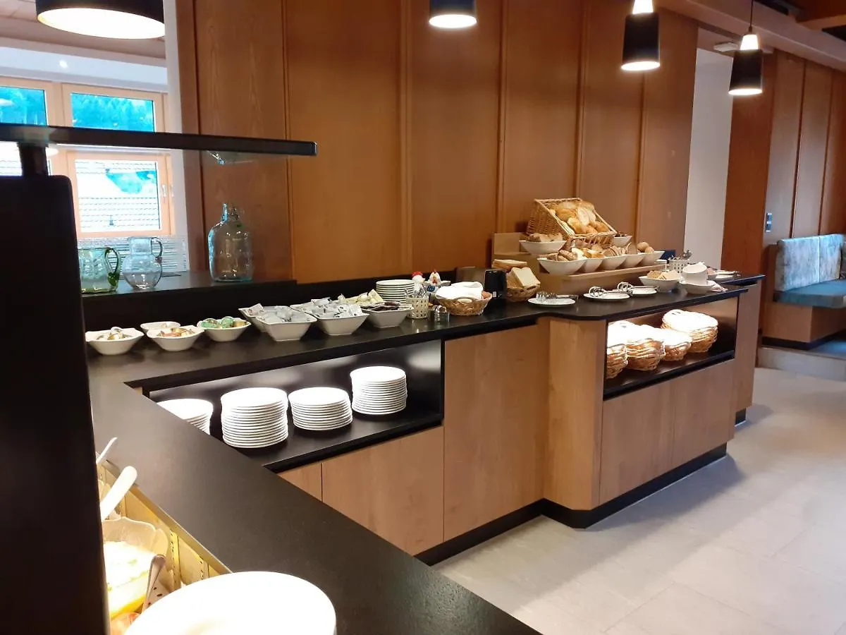 Hotel Gasthof Stefansbruecke Муттерс 3*,
