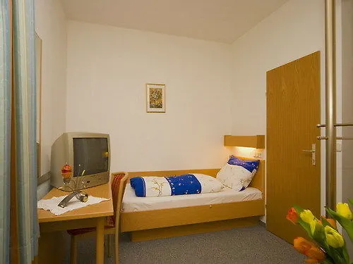 Hotel Gasthof Stefansbruecke Муттерс